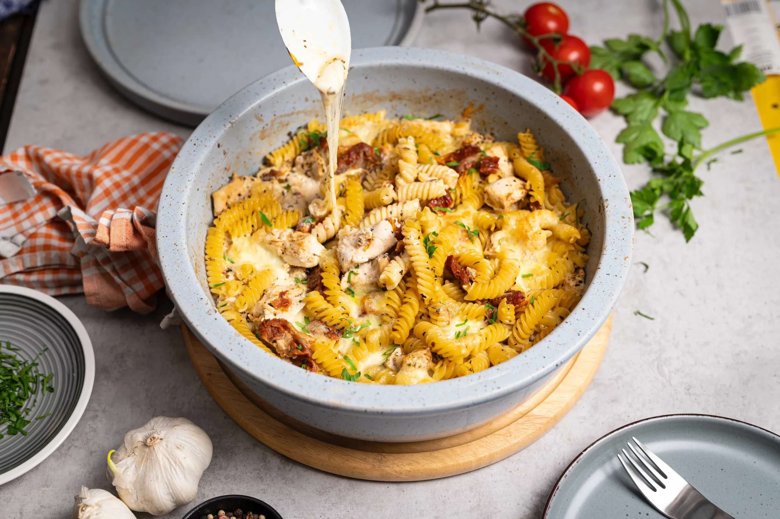 One Pot Pasta mit getrockneten Tomaten