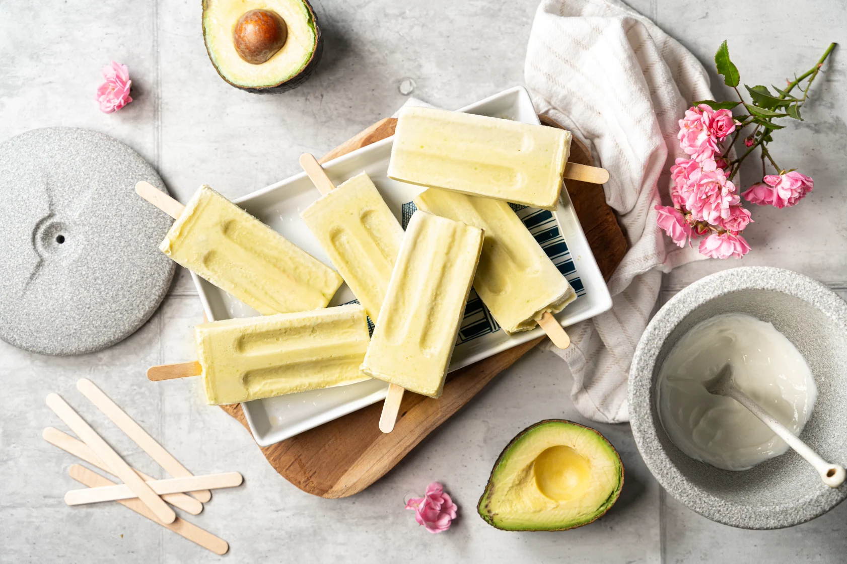 Avocado-Joghurt Popsicles