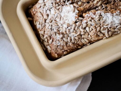 Wie benutzt man eine Brotbackform?